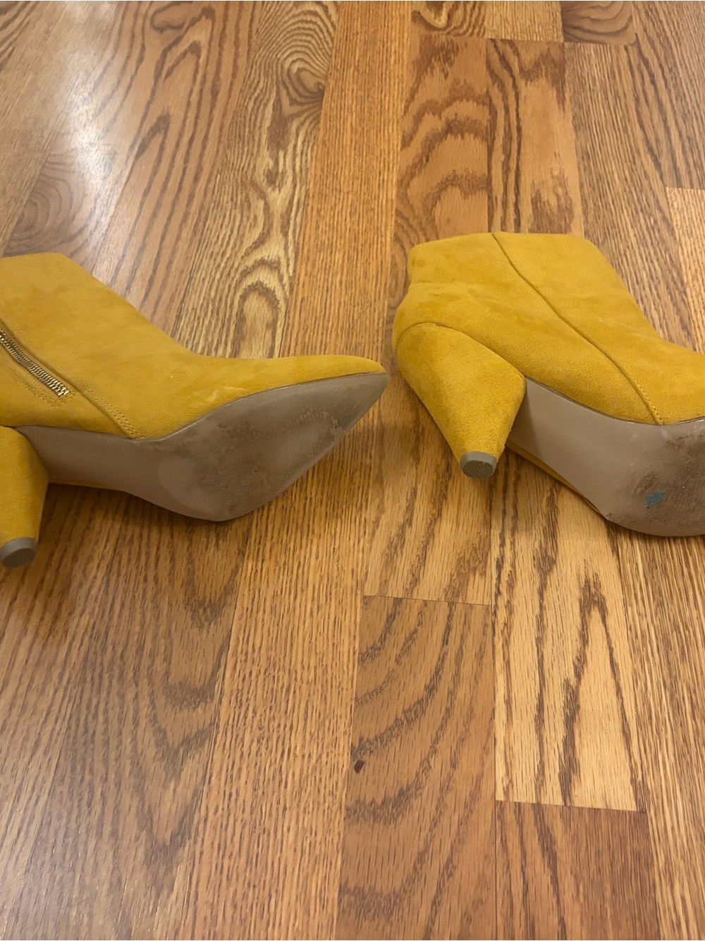 ShoeDazzle Kaylee Cone-Heeled Ankle Boots. Great shape size 9 - Picture 5 of 6
